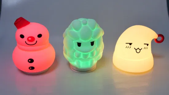 Couleurs de lumière de nuit 3D de haute qualité Forme d'ours variable Choix de bébé Taille mini LED Jouets pour enfants Lampe de chevet en silicone pour enfants Bébé